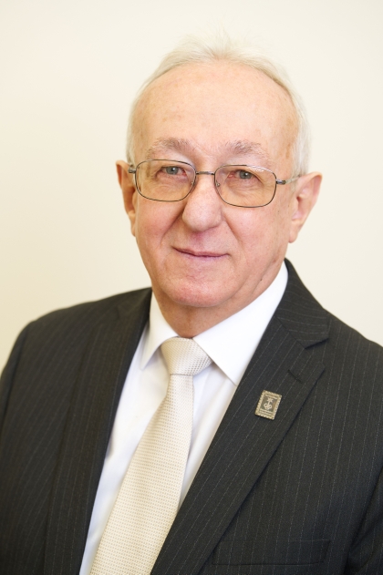 Huber Béla