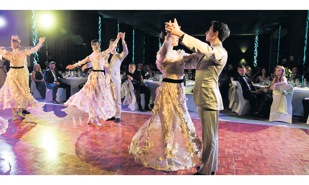 A vállalkozók most is segítő kezet nyújtottak