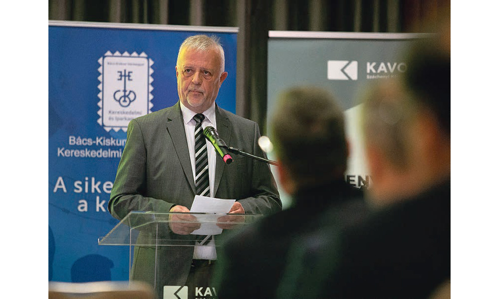 Kapaszkodó a cégeknek