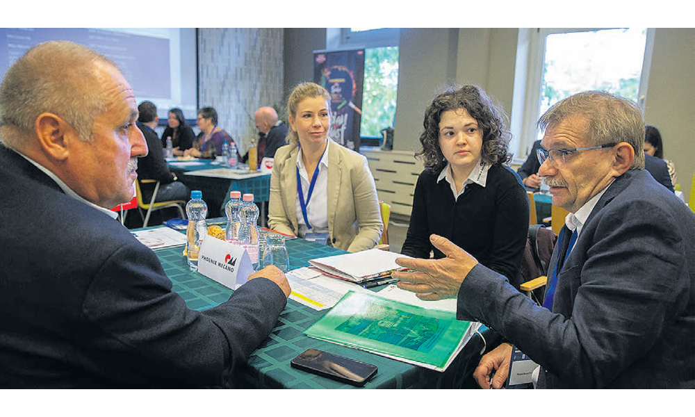 Új üzleti kapcsolatok születtek