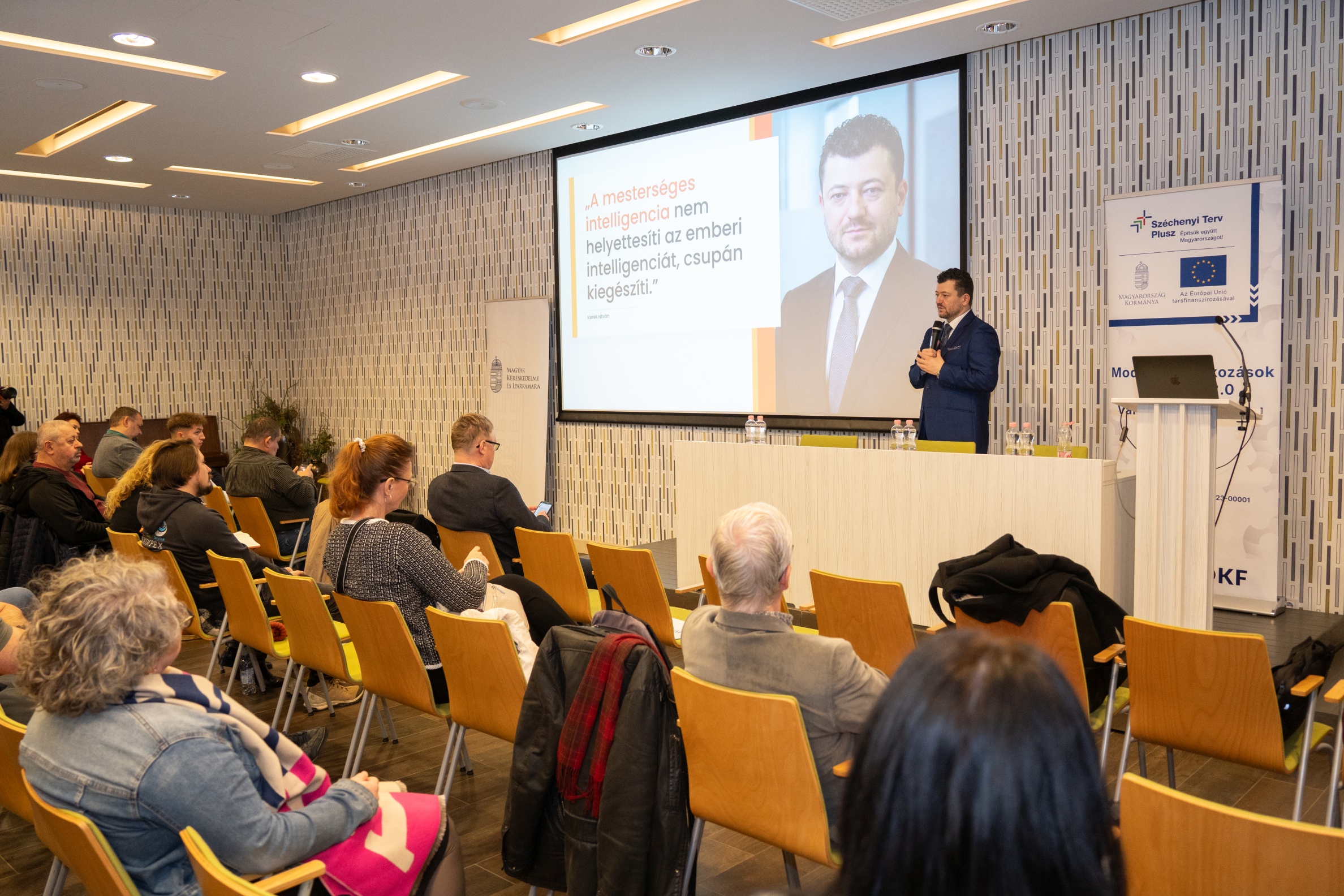 Üzleti siker a mesterséges intelligenciával és a kamara támogatásával