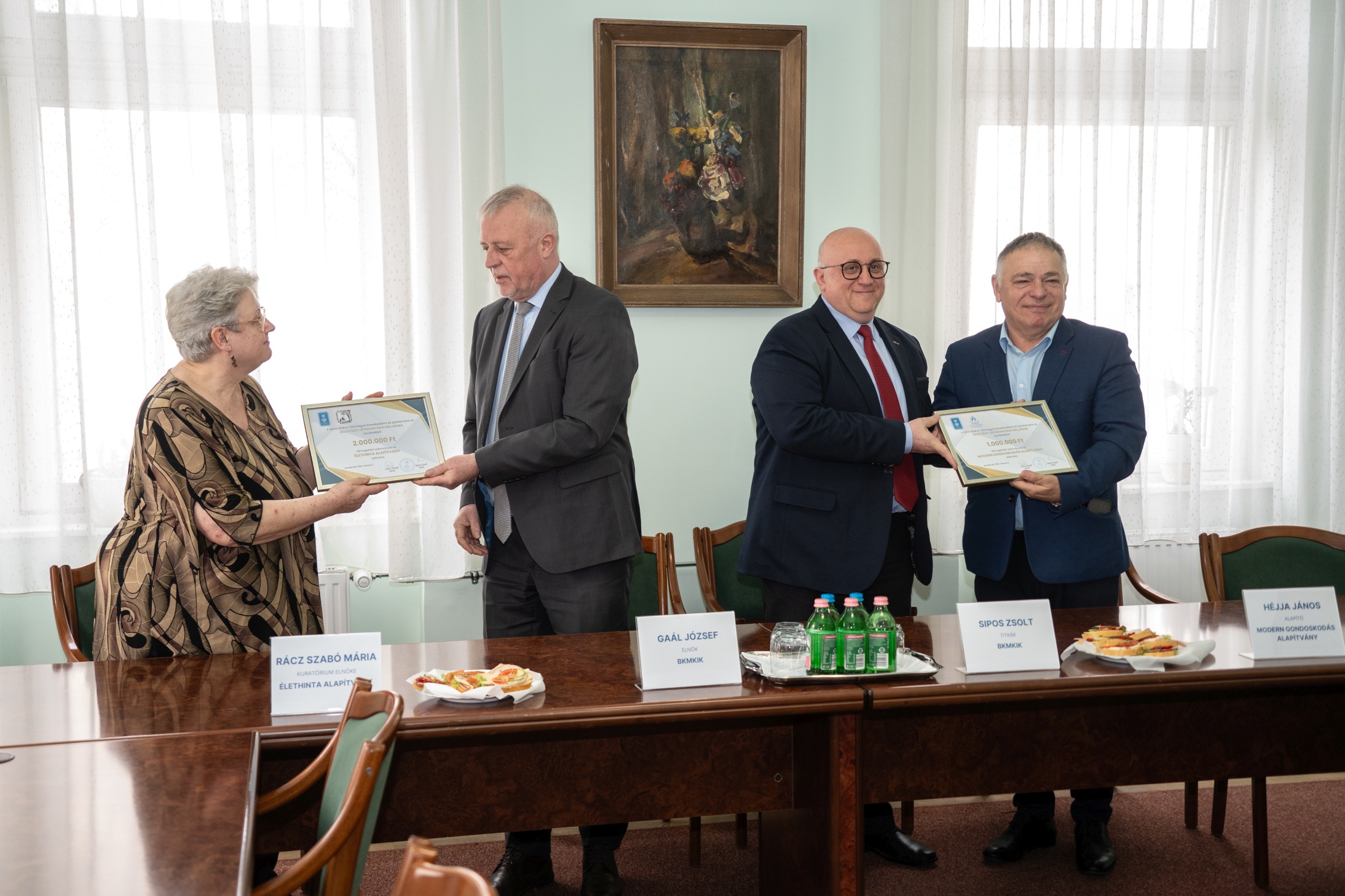 Átvették a kamarai báli adományokat az idei kedvezményezettek